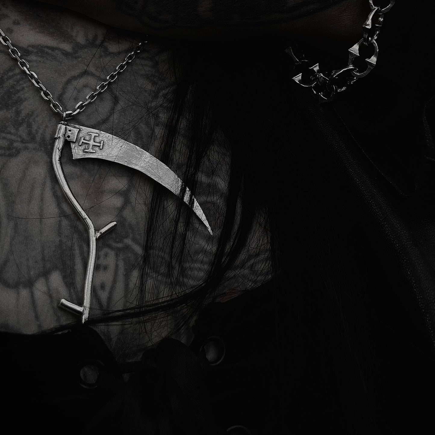 𝔗𝔥𝔢 𝔏𝔞𝔪𝔢𝔫𝔱